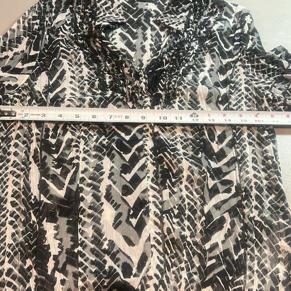 Gerry Weber Button Down Blouse Black White Sequin Ruffle Top Women's Size 10 :)! - Picture 4 of 8